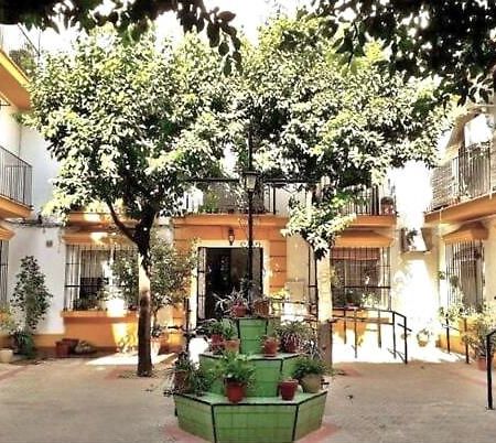 Roberta'S Guest House 塞维利亚 外观 照片